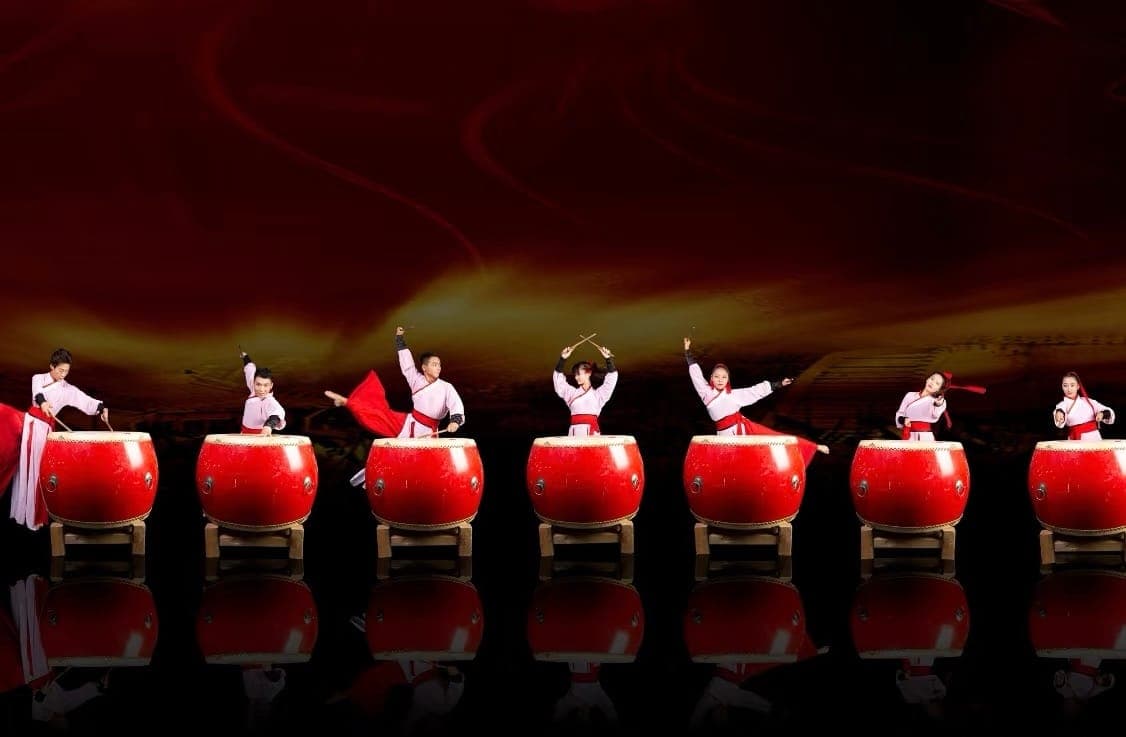 Chinese Drumming on srage