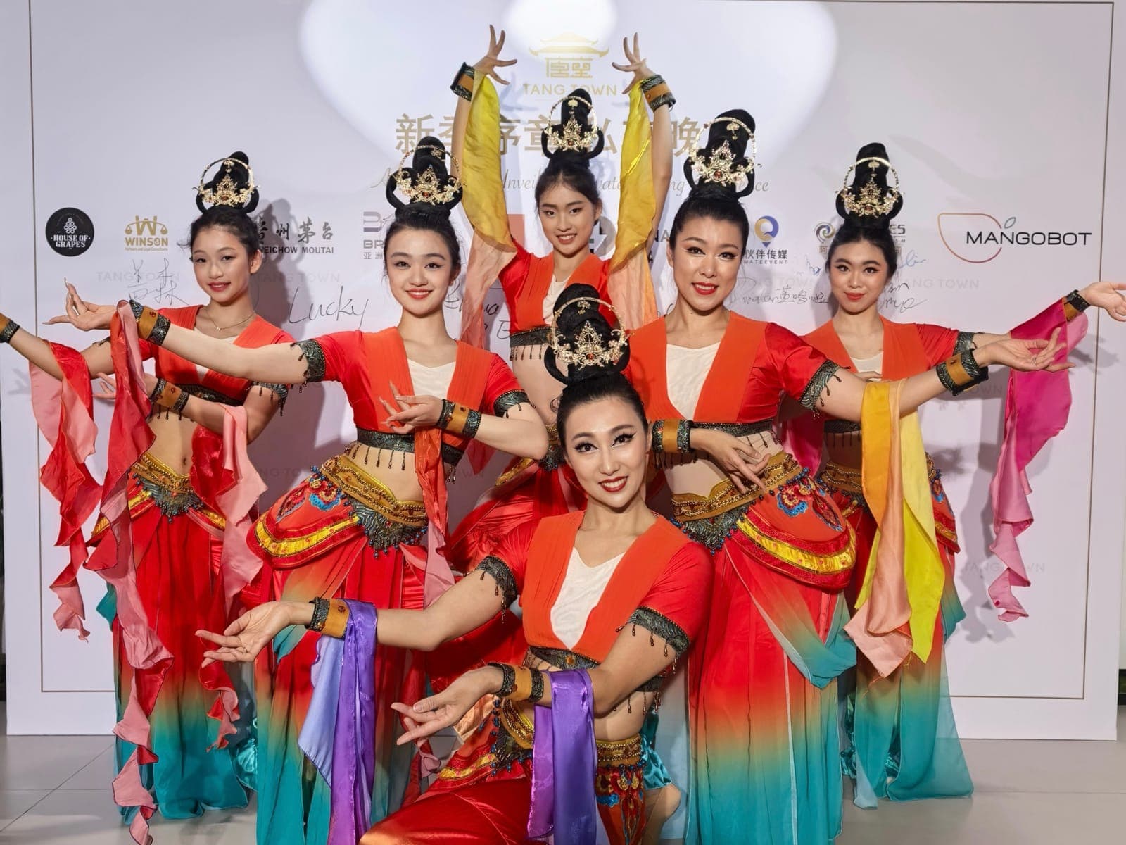 Flame silk dance