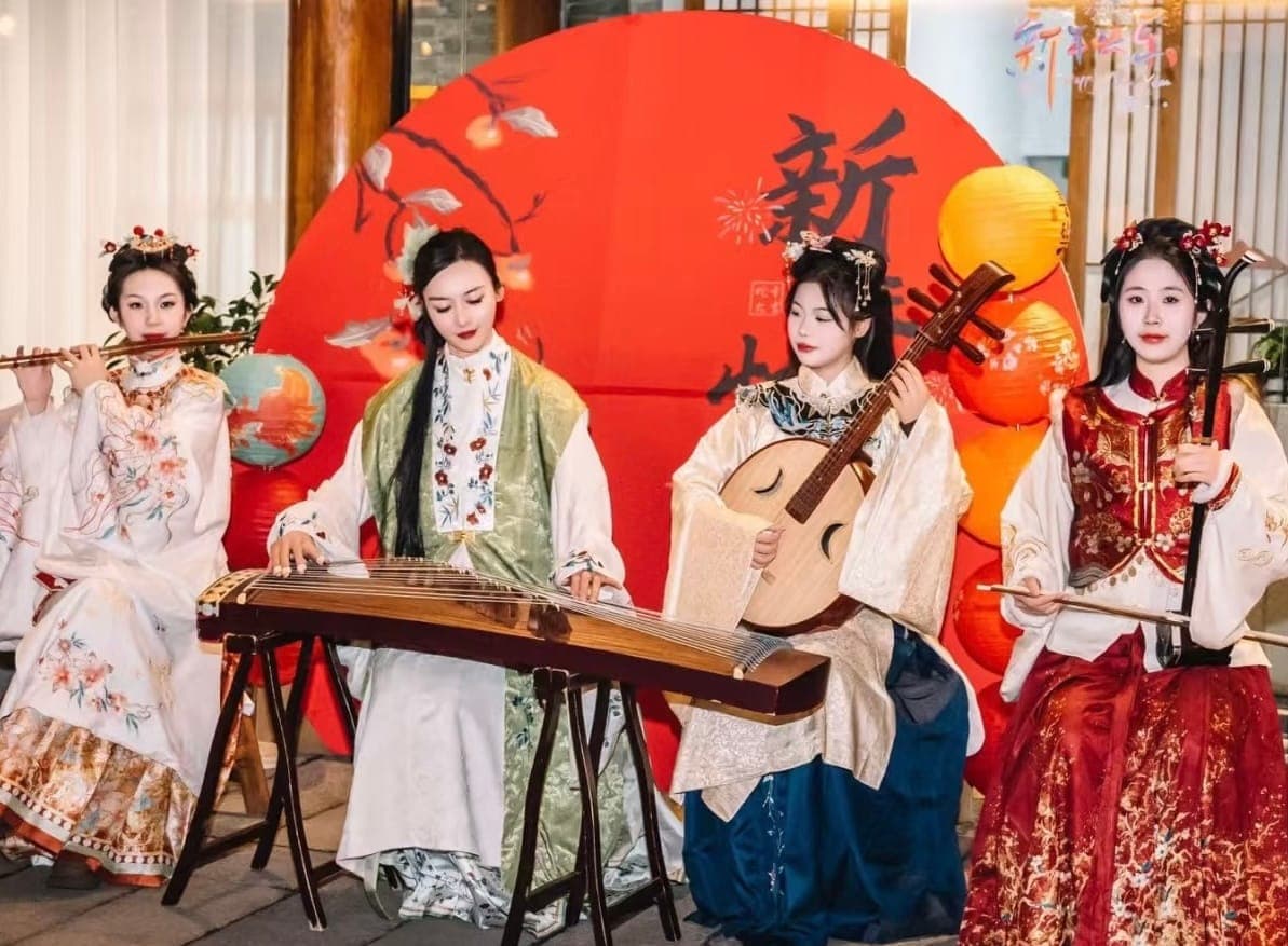 Guzheng and other instruments